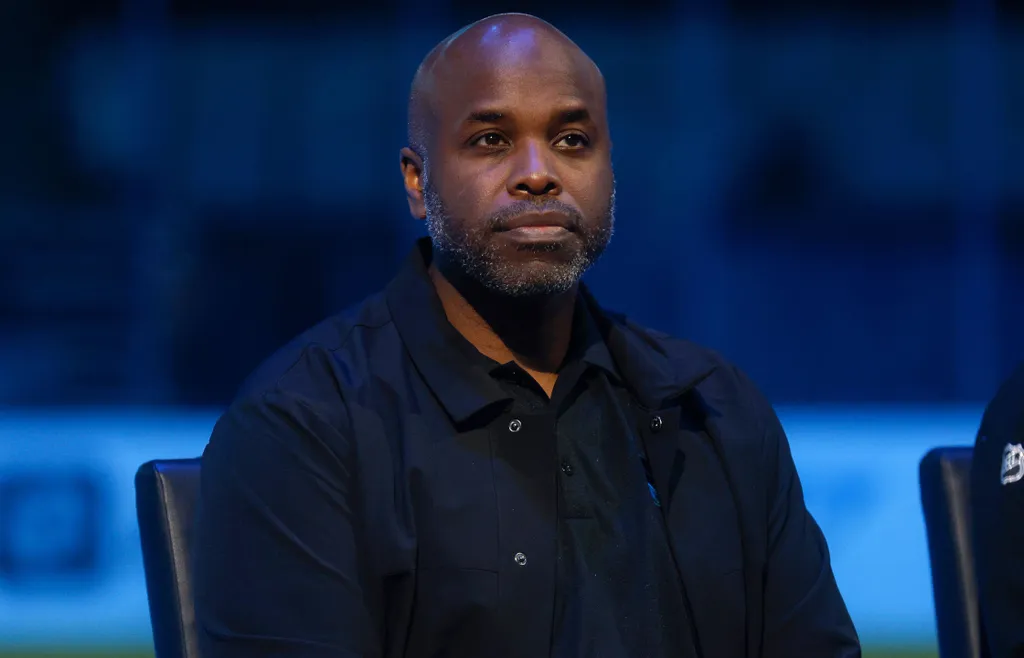 Sharks general manager Mike Grier
