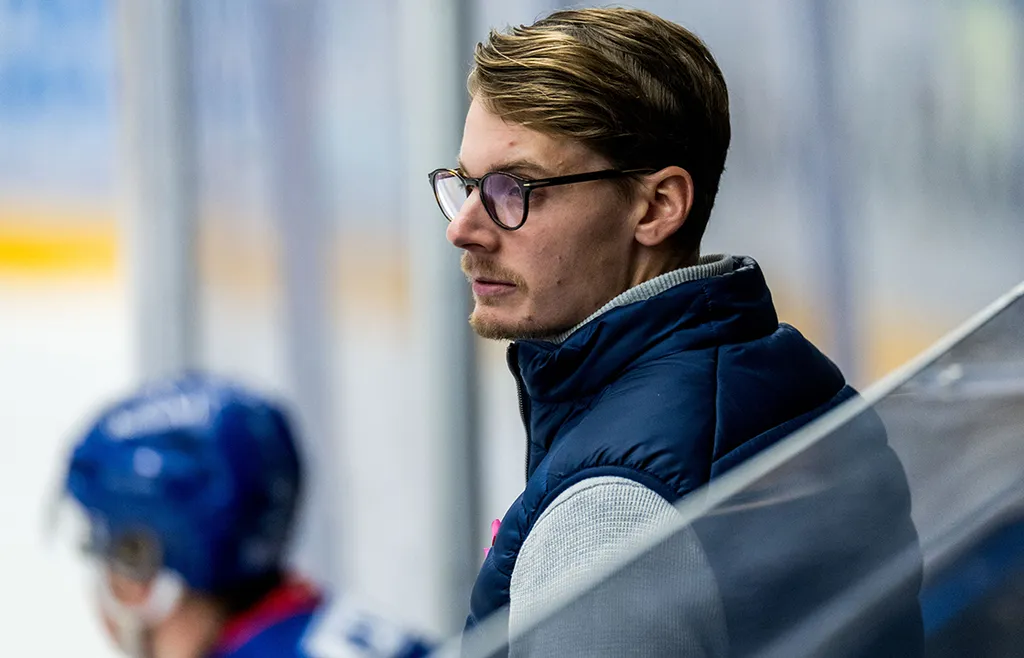 Skulle Albin Blomqvist kunna få en reell chans att ta jobbet?