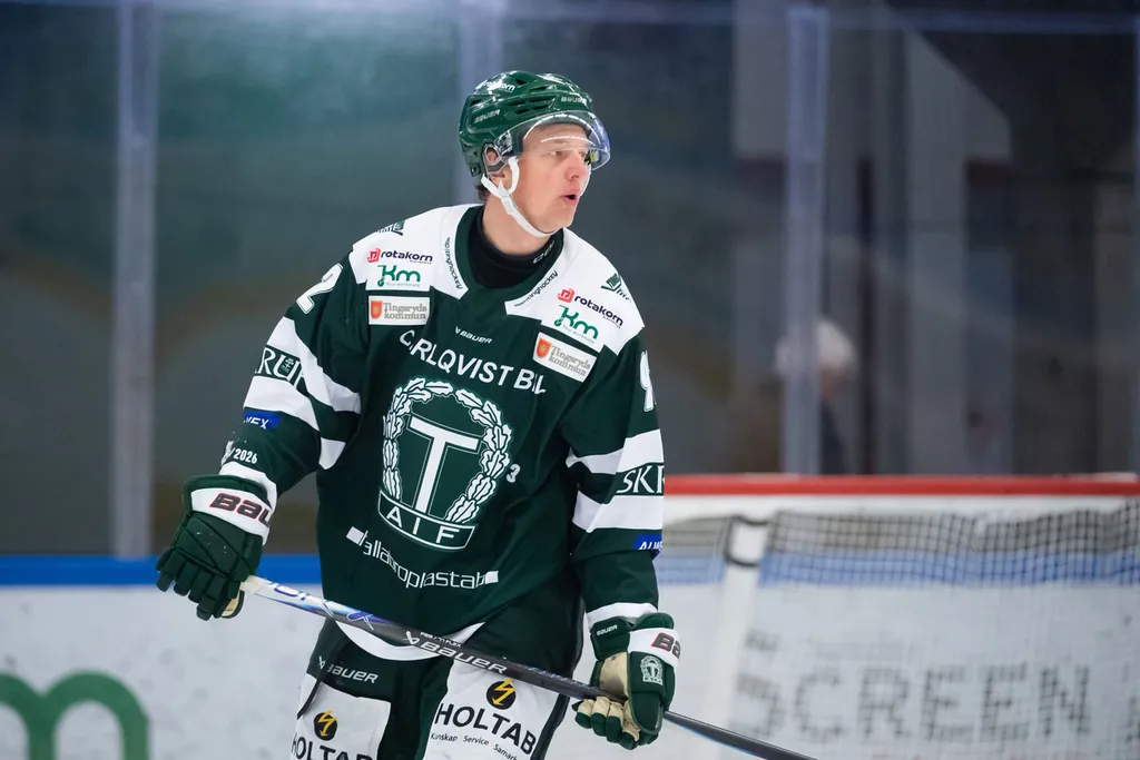 Adam Bäckstrand