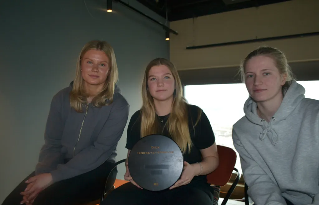 Maja Nylén Persson, Ebba Hedqvist och Hilda Svensson är tre av tidigare vinnare av Eliteprospects/Hockeysverige.se Award