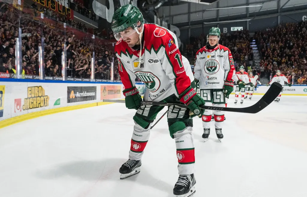 Max Lindholm.