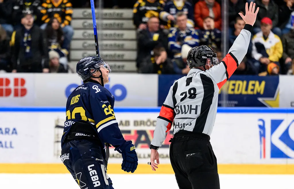 Justin Kloos ville sjunka genom isen efter sin utvisning i slutminuterna