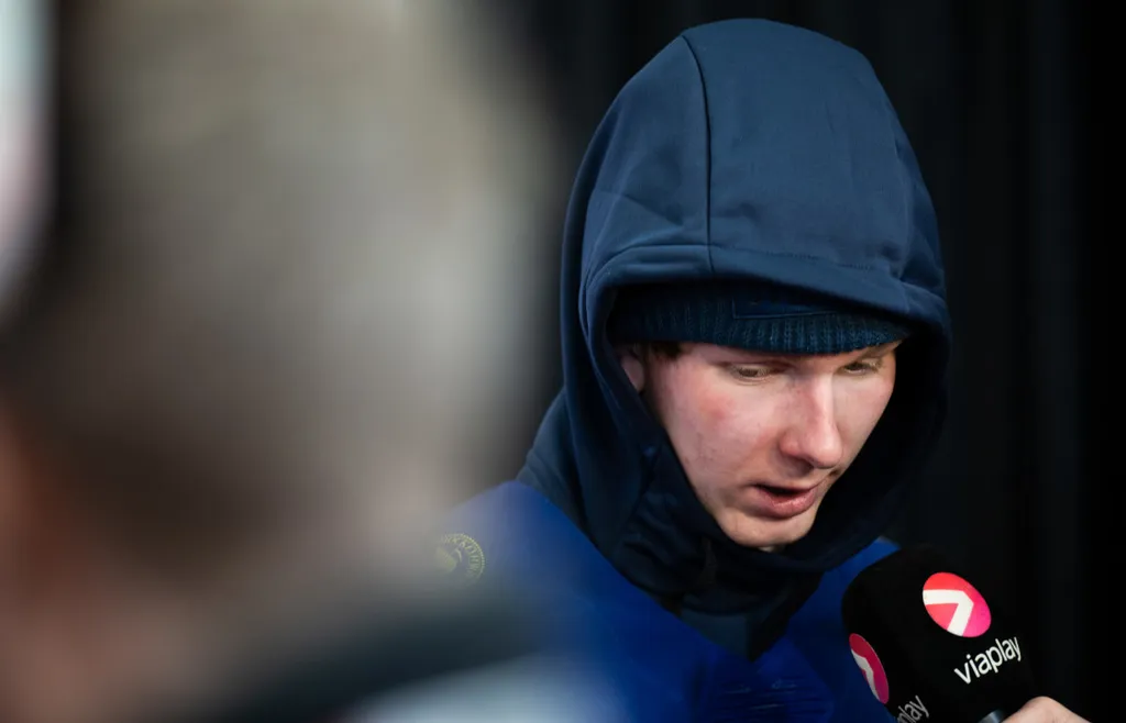 Otto Stenberg deppar efter semifinalförlusten mot Finland