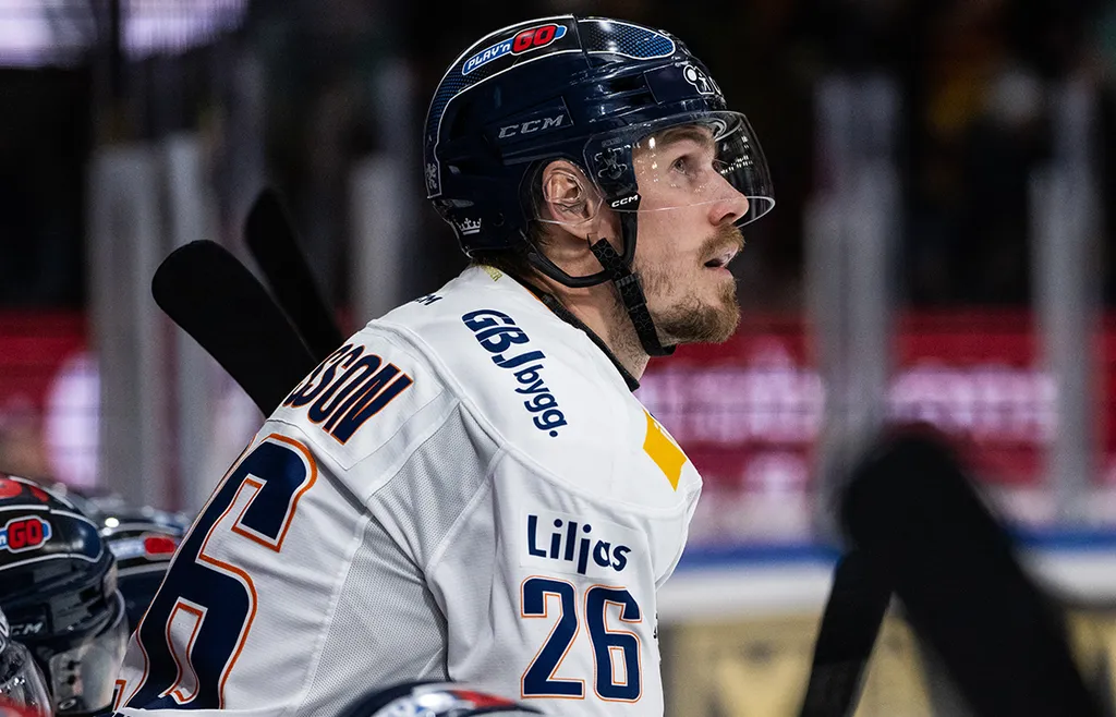 Det blev en kämpig säsong för Emil Larsson. FOTO: Simon Eliasson/Bildbyrån