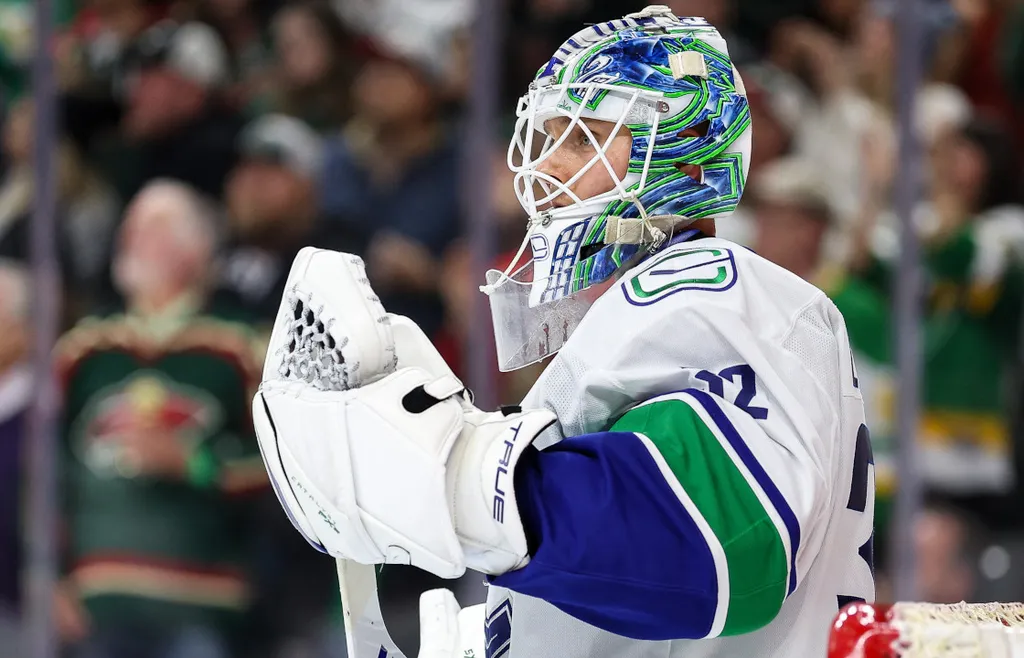 Kevin Lankinen höll Vancouver Canucks flytande