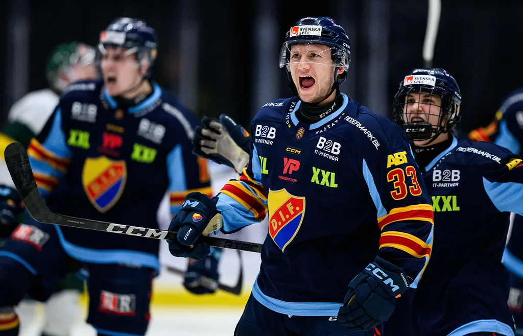 Daniel Glad i Djurgårdens tröja
