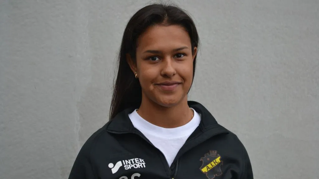 Olivia Sohrner byter Linköping mot SDE.