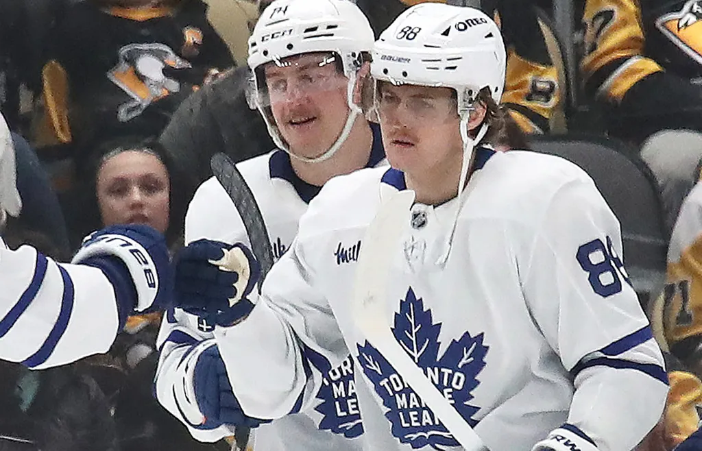 William Nylander och hans Toronto Maple Leafs ställs mot Ottawa Senators i första slutspelsrundan