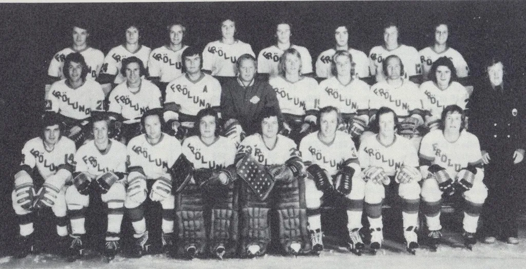 Västra Frölunda 74/75.
