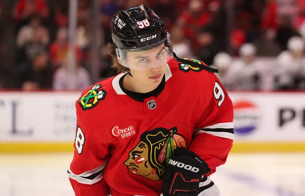 Connor Bedard prisades som årets rookie 2024 – men fjolårssäsongen lämnade mycket att önska