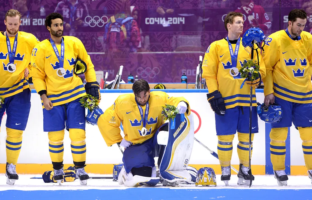 Henrik Lundqvist och de övriga deppar efter OS-finalen