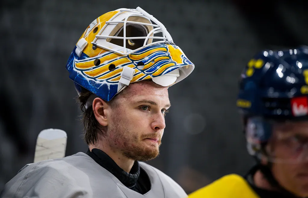 Arvid Söderblom på en träning inför hockey-VM