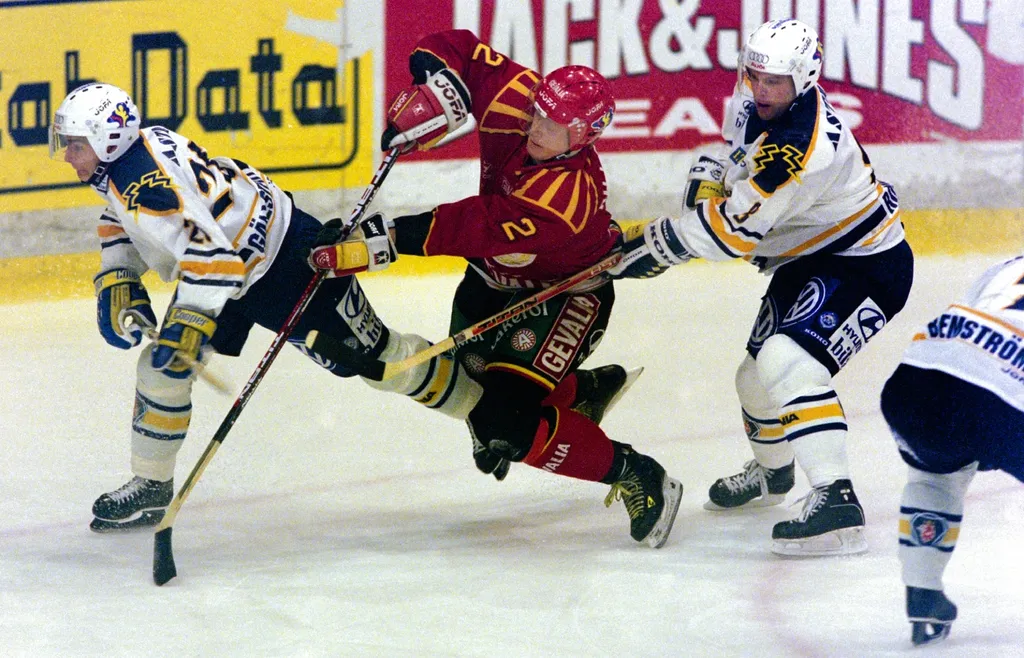 Pappa Anders Hillström i en match med Brynäs