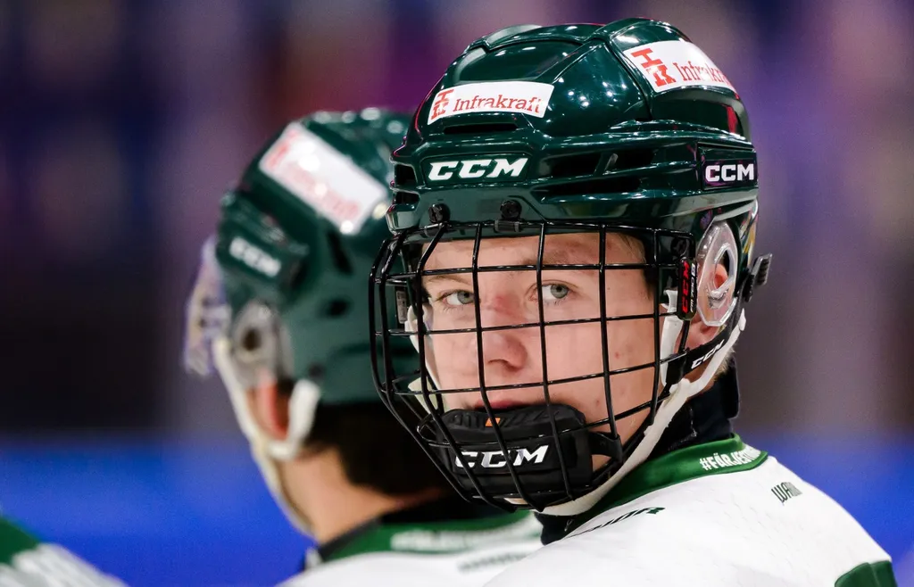 Mikkel Eriksen lyfts fram inför NHL-draften 2025 efter sin fina säsong med Färjestads J20-lag