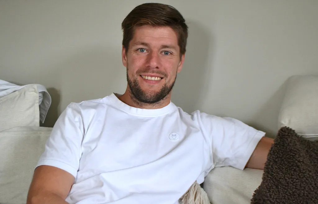Robert Rosén behövde inte övertalas för att dra på sig skridskorna igen