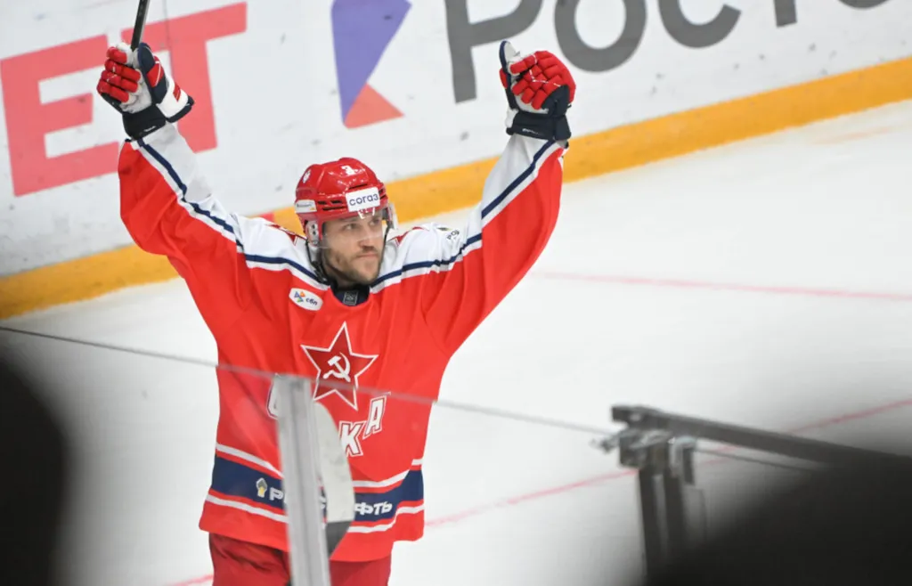 Fredrik Claesson lär inte vara välkommen tillbaka i svensk hockey