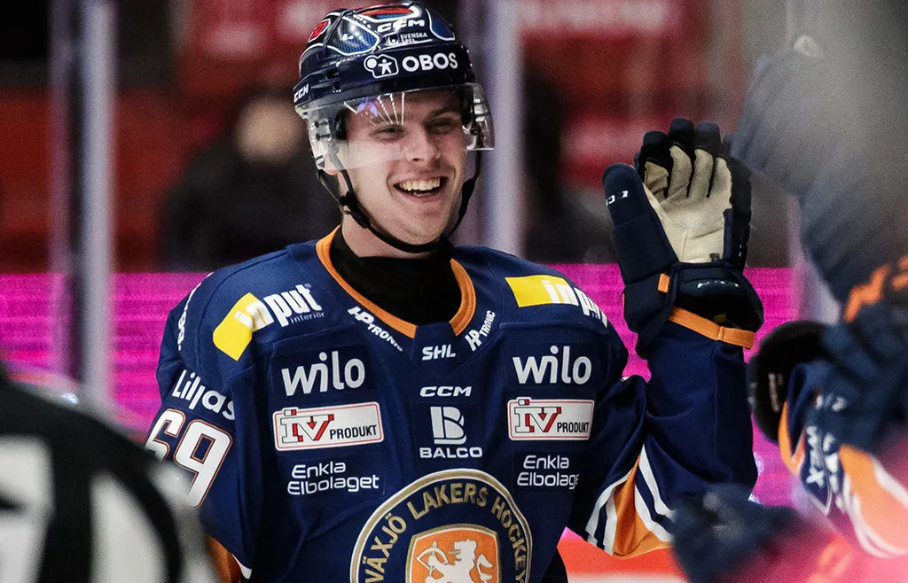 Ville Svensson har spelat till sig ett A-lagskontrakt i Växjö