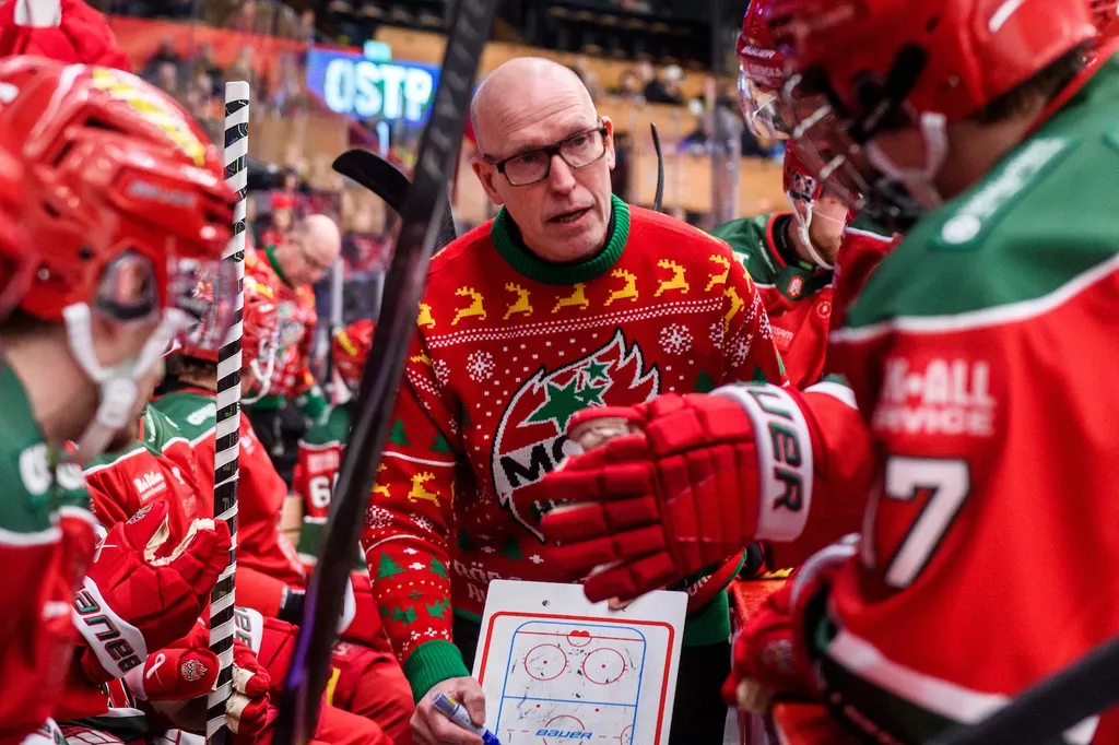 Fredrik Anderson får inte vara kvar i Modos nya ledarstab