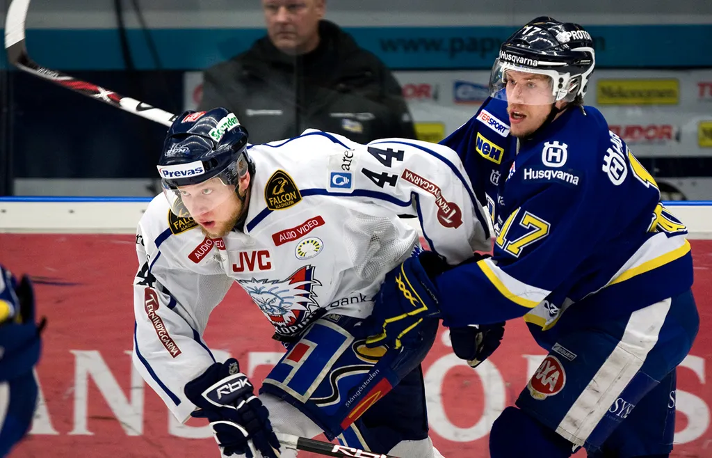 Jonas Junland i SM-finalen mot HV71 2008.
