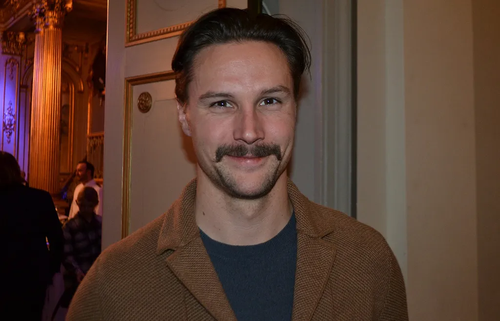 Erik Karlsson.