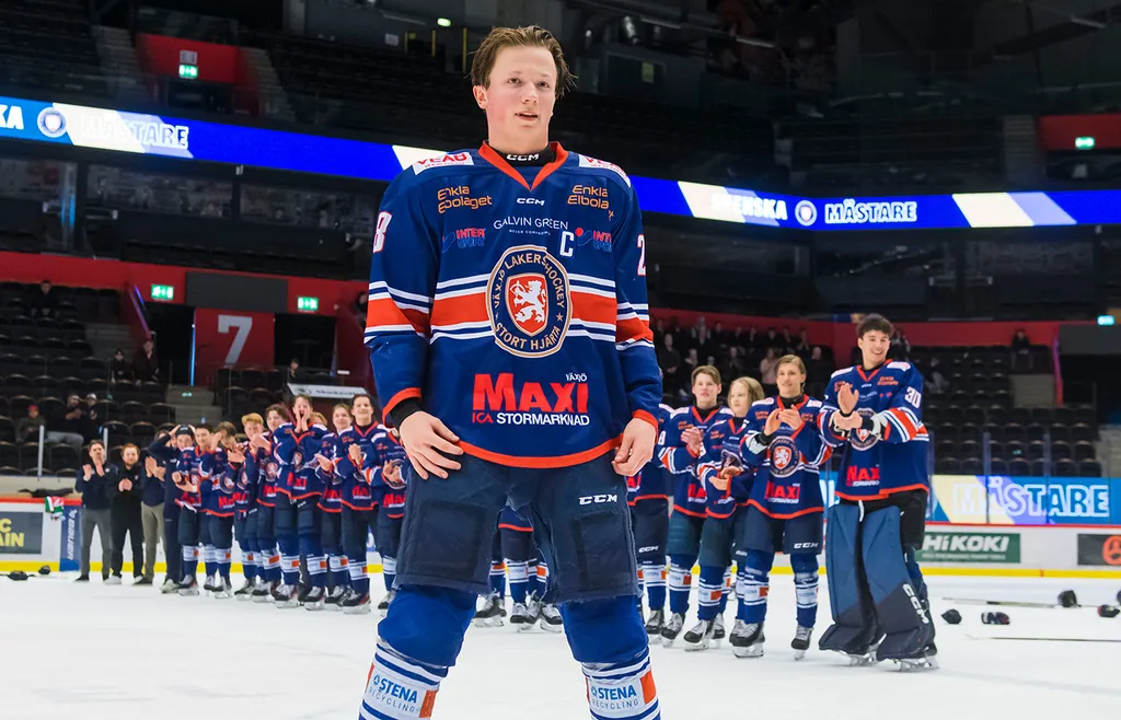 Max Isaksson var kapten för Sverige i Hlinka