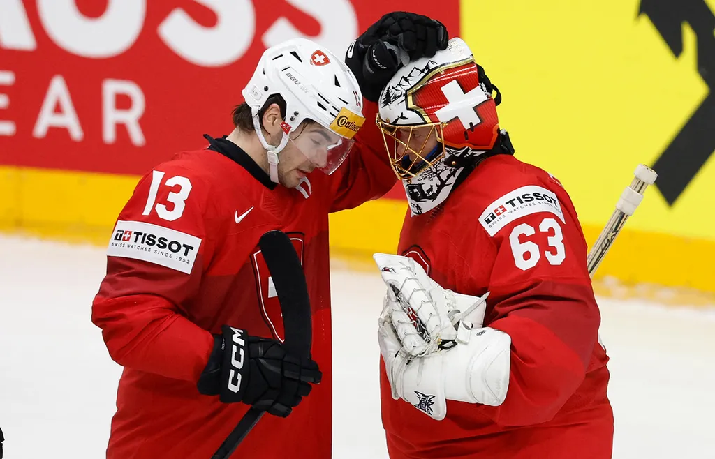 Nico Hischier och Leonardo Genoni