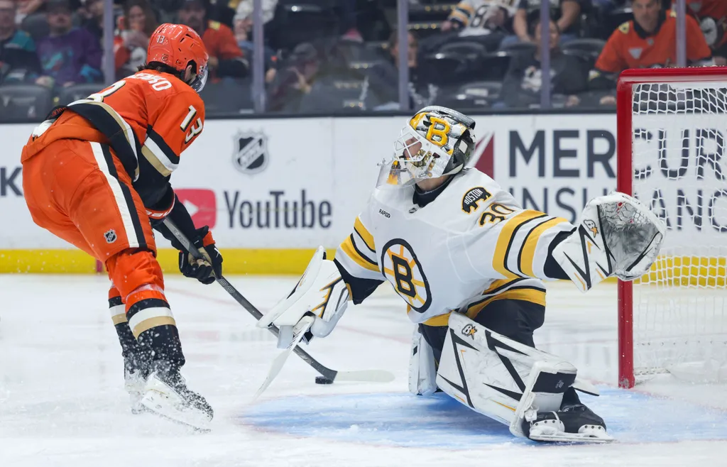 Michael DiPietro stoppade 25 av 27 skott.