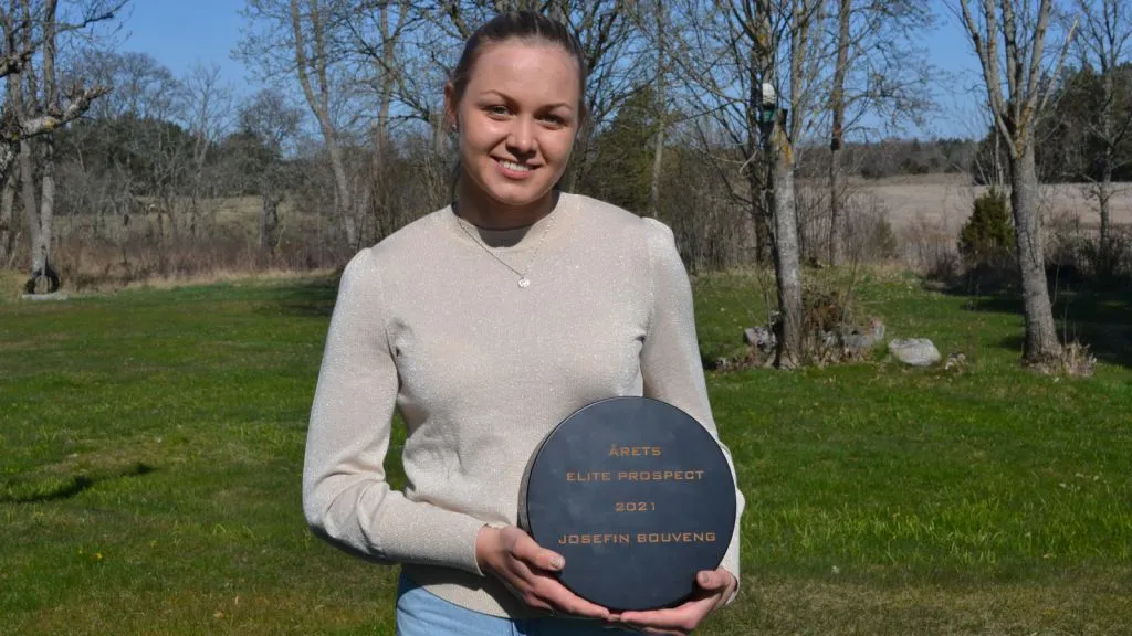 Josefin Bouveng med Elite Prospects Award 2021