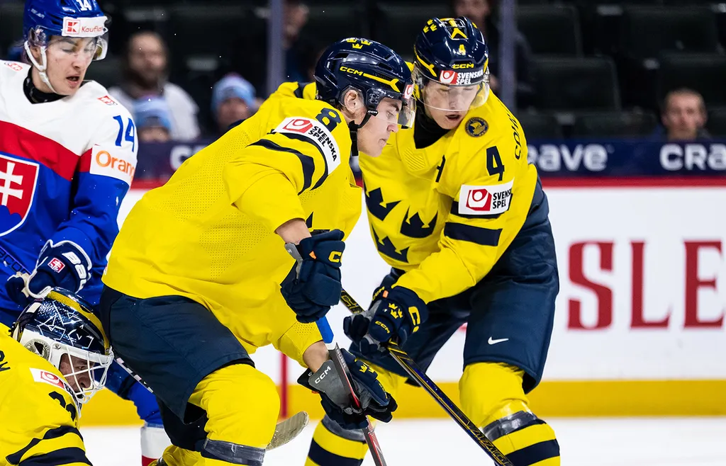 Felix Carell och Leo Sahlin Wallenius mot Slovakien