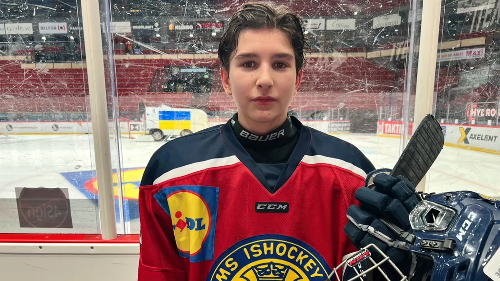 Alexander Command under TV-pucken 2023.