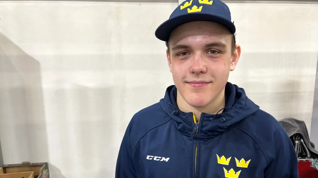 Noah Erliden storspelade för Sverige i U18-VM 2023 när det blev ett silver