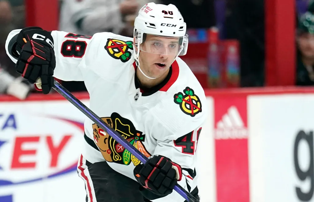 Filip Roos spelade totalt 21 NHL-matcher med Chicago