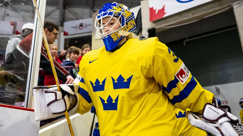 Emma Söderberg under en VM-match med Damkronorna