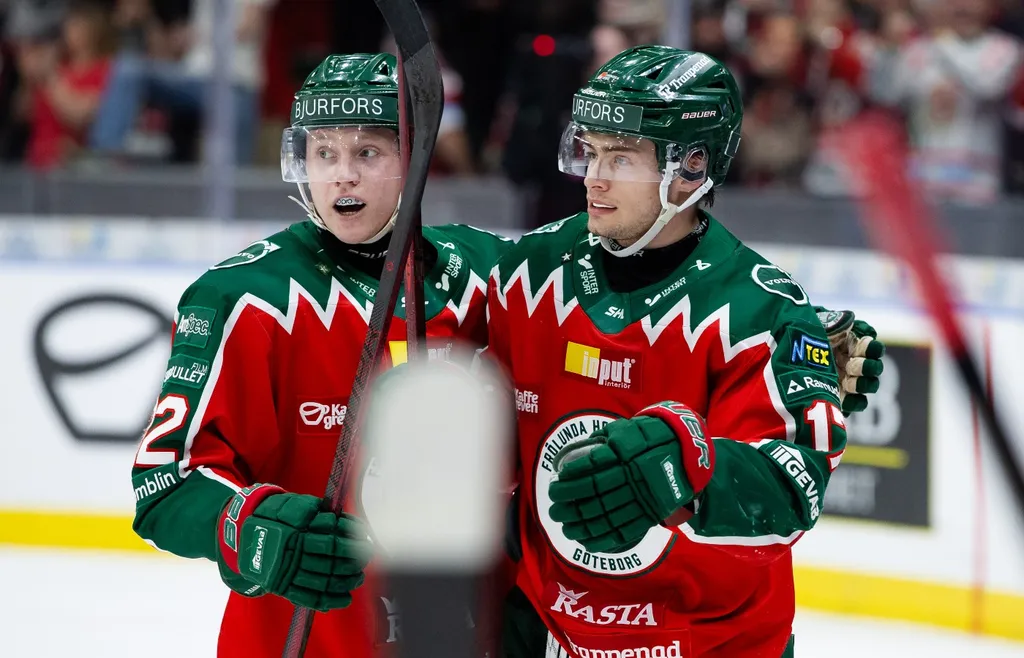 Noah Hasa och Isac Born har hittat rätt i kedjan tillsammans med Nicklas Lasu