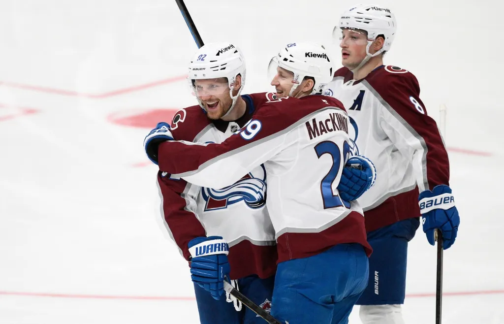 Gabriel Landeskog, Nathan MacKinnon och Cale Makar