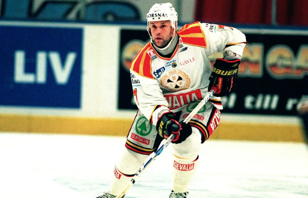 Tommy Sjödin i Brynäs-tröjan