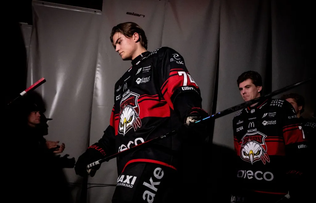 Carell i Malmös tröja.
Foto: Bildbyrån.