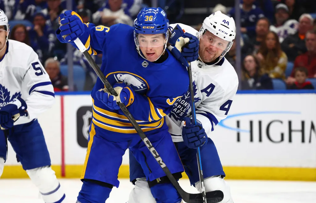 Noah Östlund fick NHL-debutera under våren
