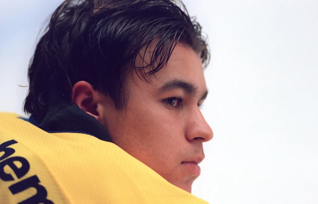 Stefan Liv i landslagets gulblå tröja 2001