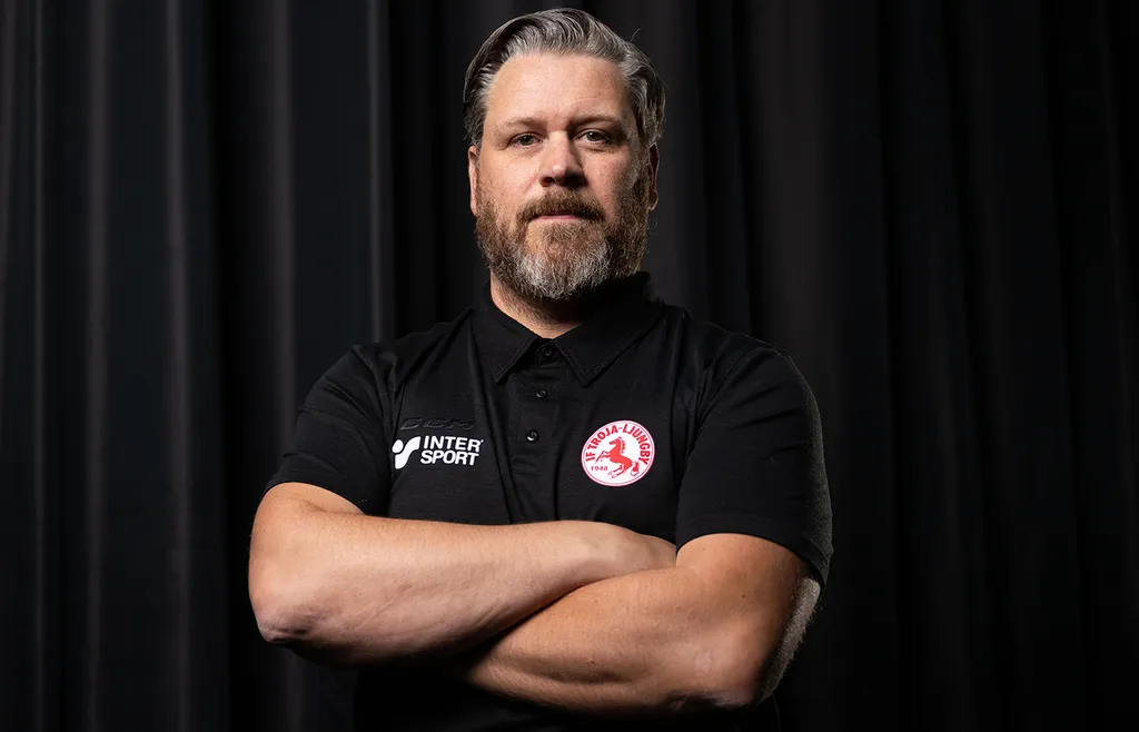 Jens Gustafsson ger sin syn på Trojas tuffa höst som nykomling i HockeyAllsvenskan