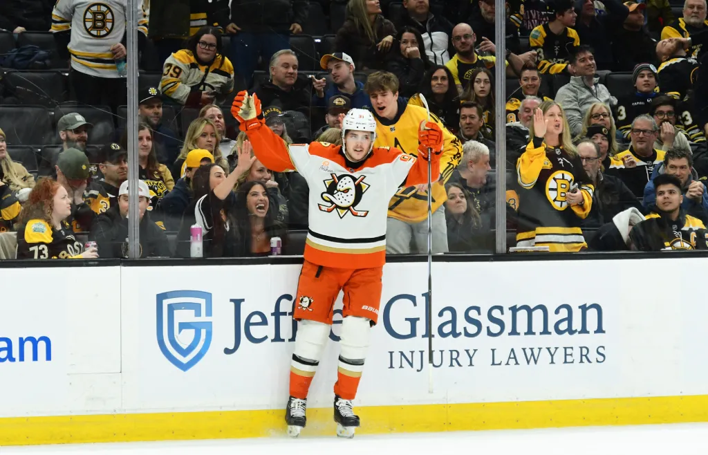 Leo Carlsson har exploderat i Anaheim under våren
