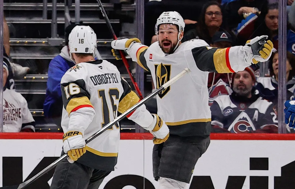 Tomas Hertl och Pavel Dorofejev