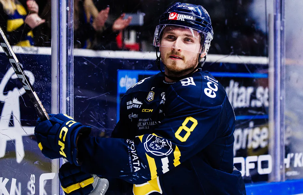William Wiå flyttar till Finland efter åtta år i HockeyAllsvenskan.