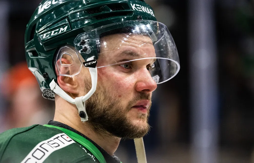 Theodor Lennström är tillbaka i SHL