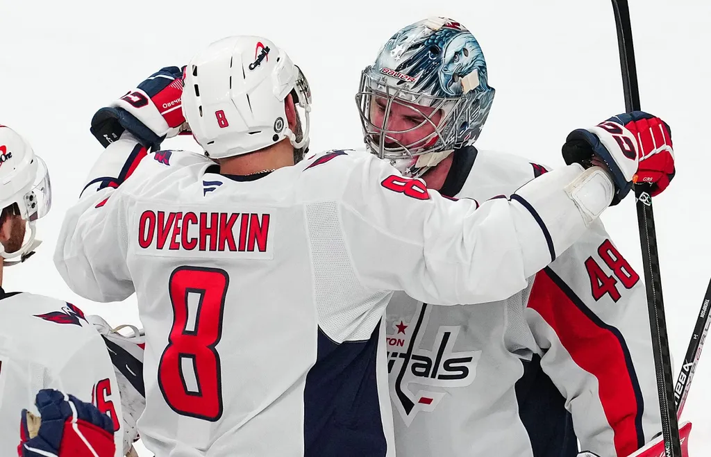 Logan Thompson har varit en av NHL:s hetaste målvakter den här säsongen