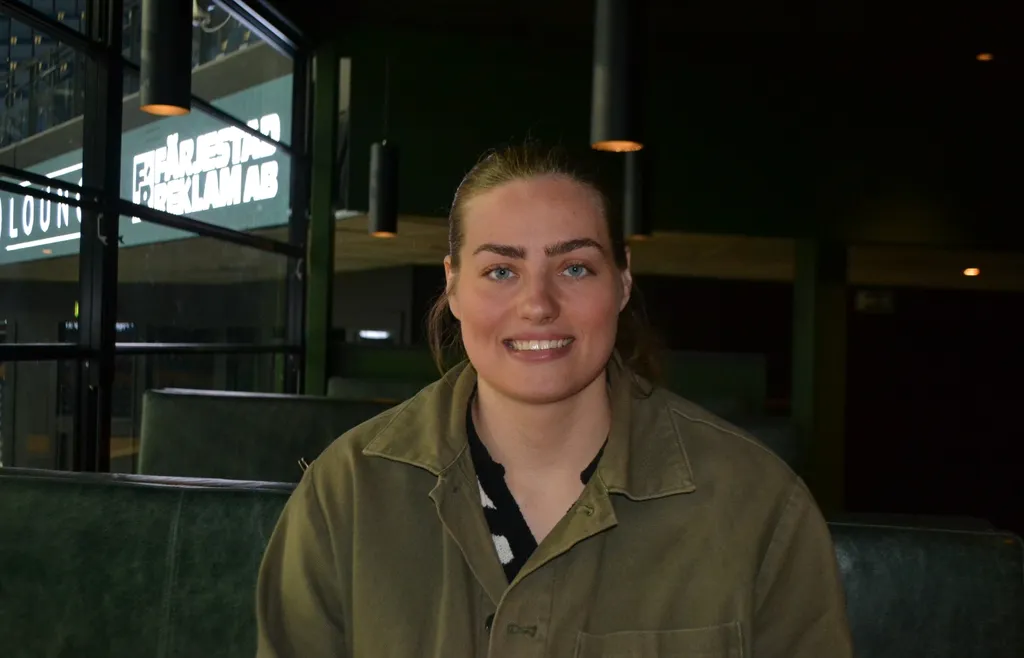 Ella Albinsson är hemma i Karlstad igen