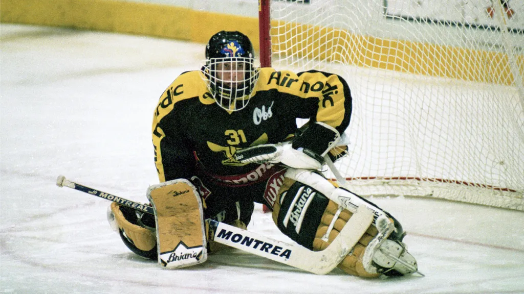 Tommy Salo under sin första Elitseriesäsong 1992/93