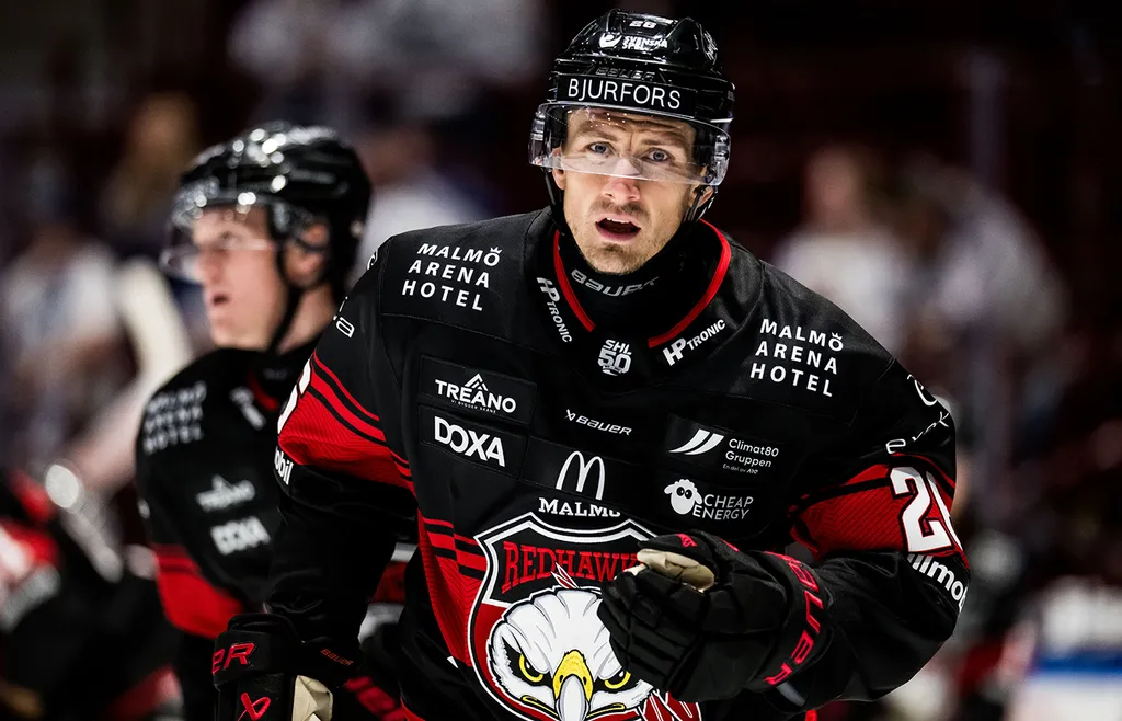 Första säsongen i Malmö Redhawks blev mardrömslik för Patrik Norén.