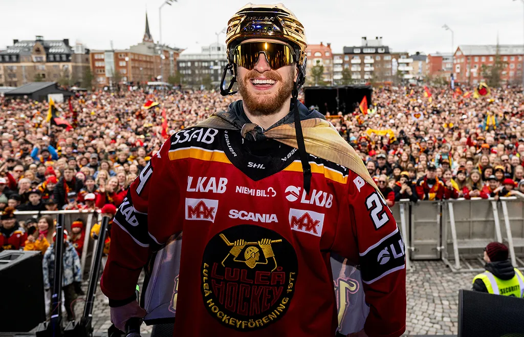 Brendan Shinnimin ser ut att spela i Luleå även nästa säsong. FOTO: Simon Eliasson/Bildbyrån