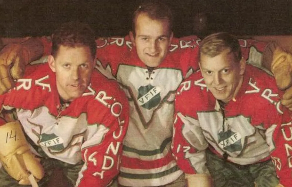 Kjell-Ronnie Pettersson (mitten) med Roland Pettersson och Lars-Eric Lundvall i Frölunda